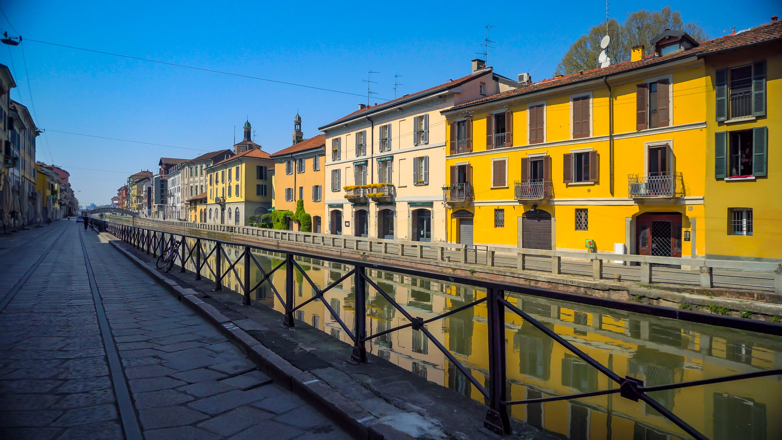 Ripa di Porta Ticinese - Shutterstock - Photo by VILTVART