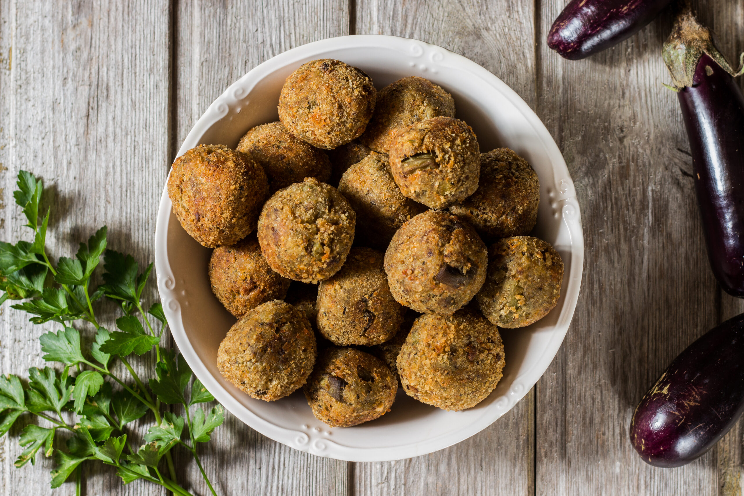 Polpette di melanzane. Shutterstock - Photo by romanadr