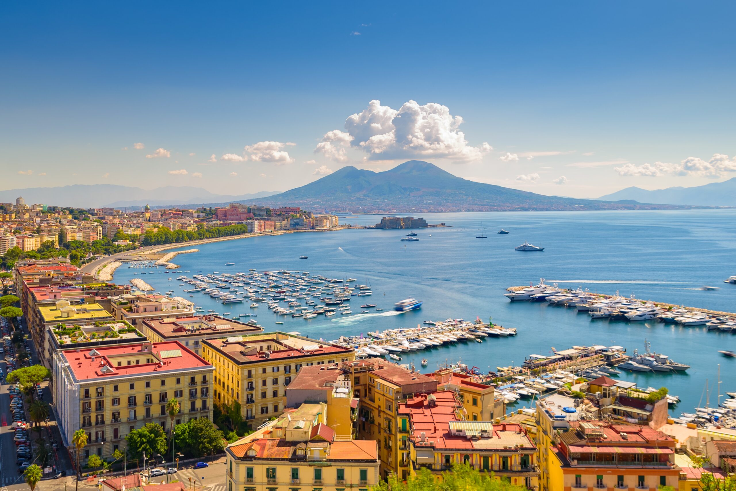 Napoli - Shutterstock by Alessandro Tortora