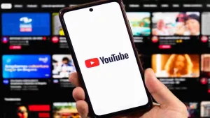 YouTube ha migliorato il doppiaggio automatico dei video con l'AI