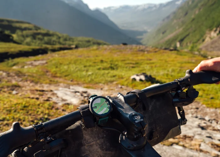 Suunto Vertical 2 con le mappe per mountain bike