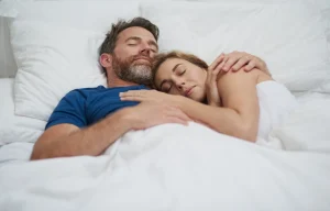 Quante ore di sonno ci servono al giorno? Uno studio di Harvard cambia tutto
