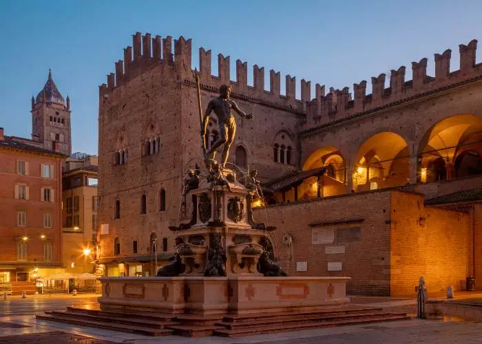 Fontana di Nettuno, Bologna