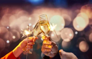 5 bollicine sotto i 50 euro per i brindisi sotto le Feste