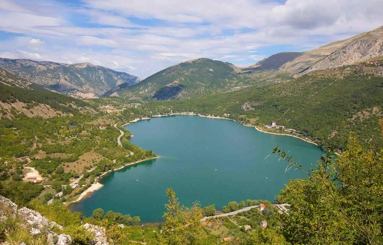 Lago di Scanno in Abruzzo